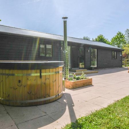 The Piglets Villa Woodbridge Kültér fotó